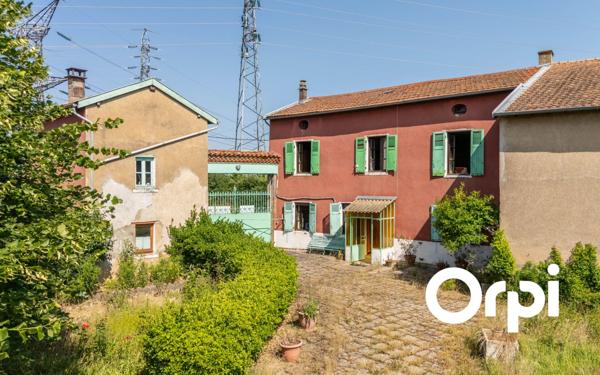 Maison à vendre    5 pièces • 220 m2 Lentilly