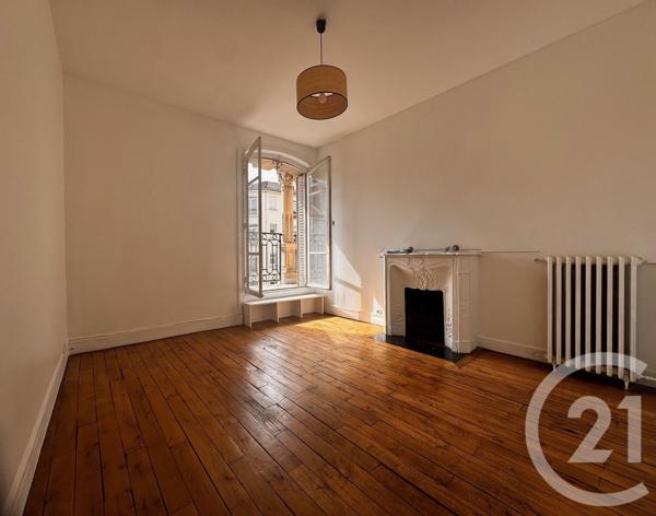Appartement F2 à vendre  2 pièces - 39,80 m 2   PARIS  - 75019