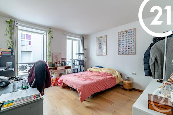 Appartement F3 à vendre  3 pièces - 61 m2 PARIS - 75018