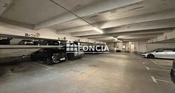 À vendre Parking 11 m² - Paris 75015