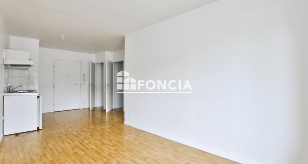 À vendre Appartement 2 pièces 35.32 m² - Corbeil-essonnes 91100