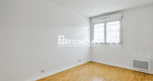 À vendre Appartement 2 pièces 35.32 m² - Corbeil-essonnes 91100