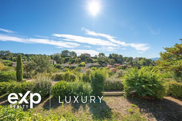 AIX-EN-PROVENCE – APPARTEMENT D’EXCEPTION 83 M² – DERNIER ÉTAGE – VUE PANORAMIQUE