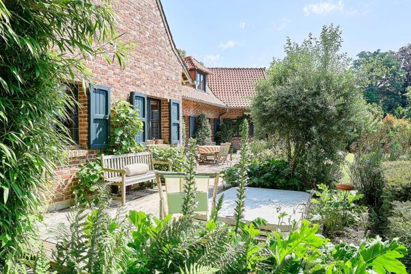 Vente Maison de luxe Croix 9 Pièces 292.69 m²