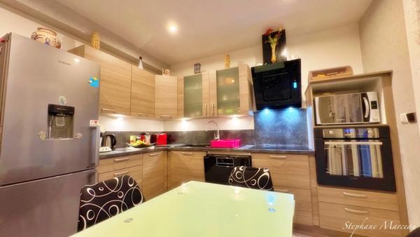 Maison à vendre 8 pièces (73), Terrain clos, Sans vis à vis, Proche des commodités