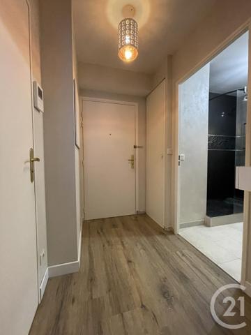 Appartement F2 à vendre  2 pièces - 42,20 m2 EVRY - 91