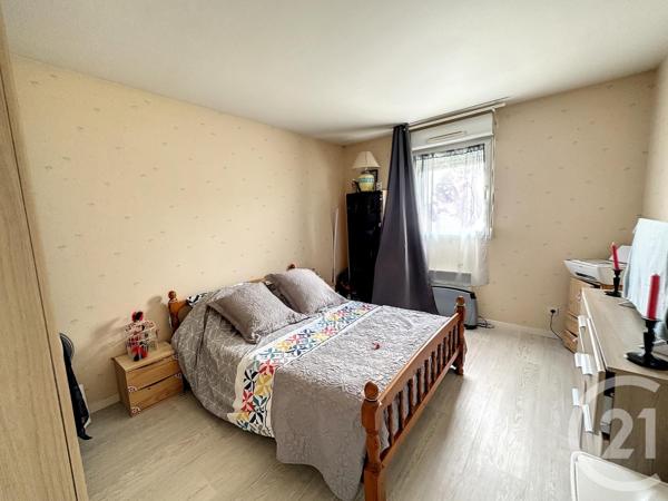 Appartement F2 à vendre  2 pièces - 47,58 m2 VILLENEUVE SUR YONNE - 89