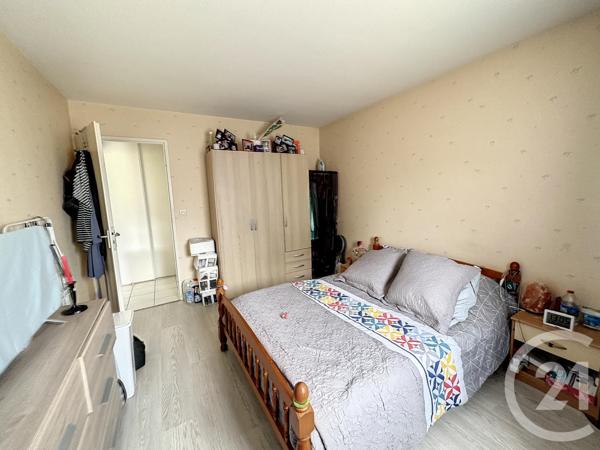 Appartement F2 à vendre  2 pièces - 47,58 m2 VILLENEUVE SUR YONNE - 89