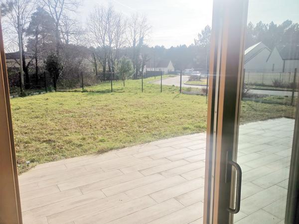 Maison de 139m² - Ecommoy - 4 chambres - jardin dans quartier calme