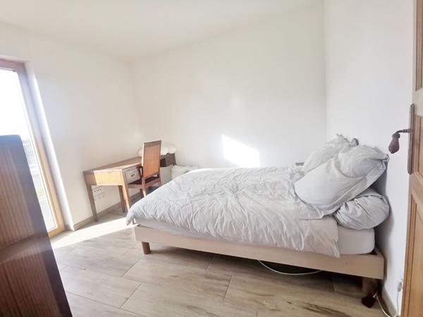 Maison de 139m² - Ecommoy - 4 chambres - jardin dans quartier calme