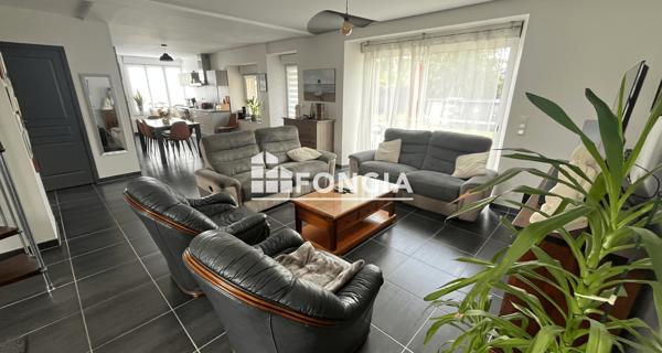 À vendre Maison 7 pièces 178 m² - Teloché 72220