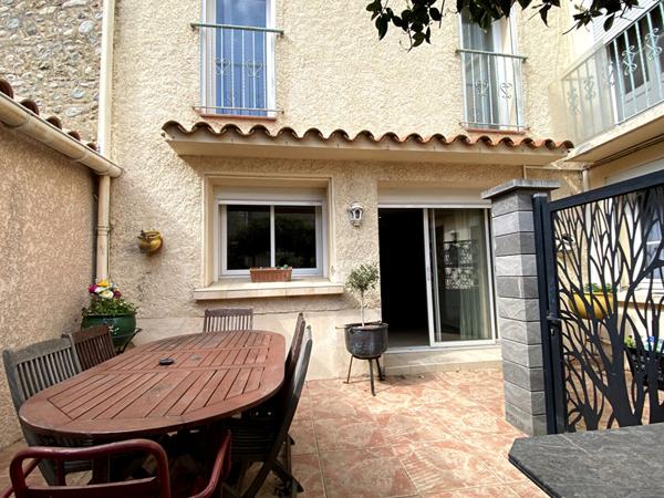 A VENDRE - LE BOULOU - MAISON  150 m2 - 3 CHAMBRES