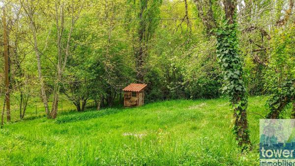 MAISON DE CARACTERE TOUTE EN PIERRE DE 1872, RENOVEE 92 M2 SUR PLUS DE 2000 M2 46150 BOISSIERES