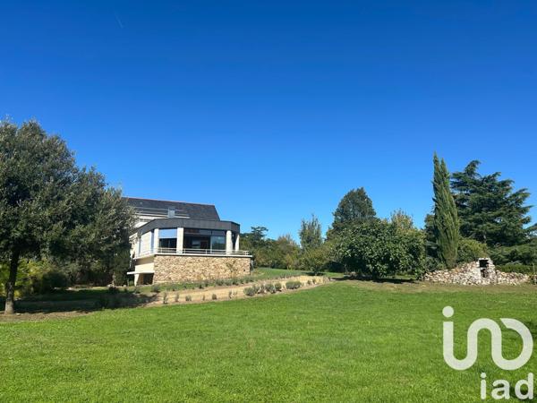 Maison à vendre 8 pièces 244 m² La Chapelle-Saint-Laud