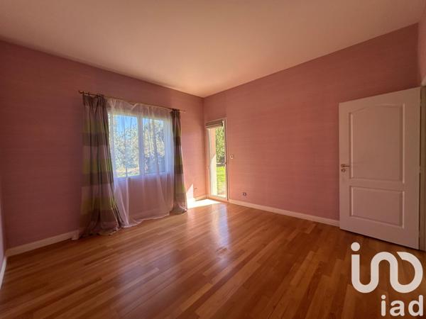 Maison à vendre 8 pièces 244 m² La Chapelle-Saint-Laud