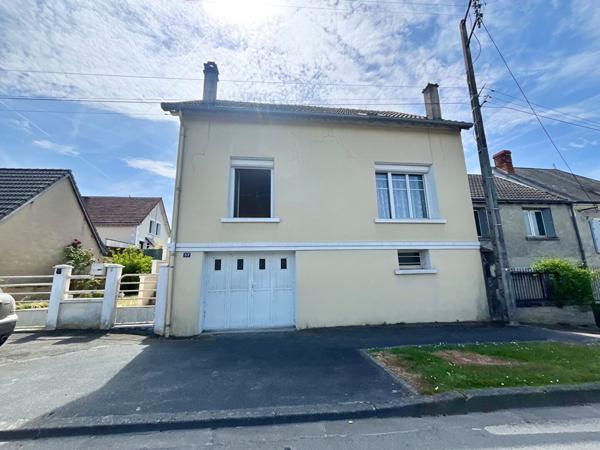 Maison ancienne à rafraîchir à vendre à Chatillon sur Indre - 7 pièces, 5 chambres