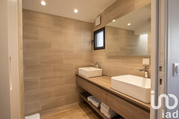 Maison à vendre 9 pièces 208 m² Mézy-sur-Seine