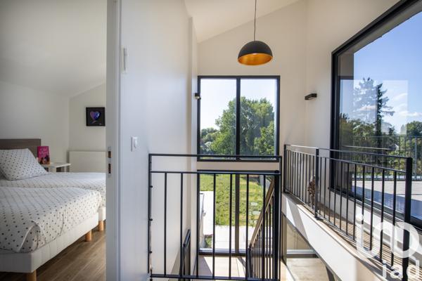 Maison à vendre 9 pièces 208 m² Mézy-sur-Seine