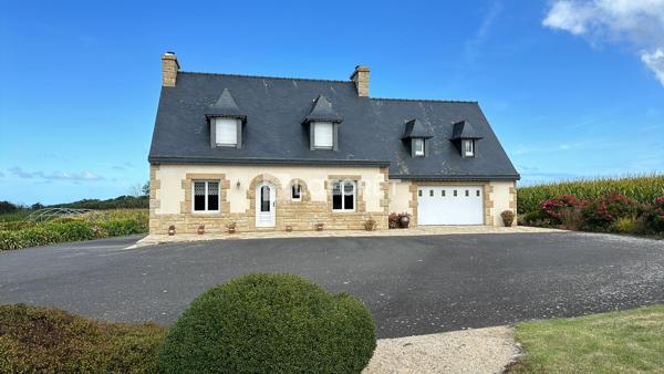 Achat maison Plougrescant - 6 pièce(s) - 111 m² - 385 000 €