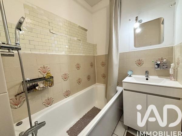 Location studio 21,21 m² Chilly-Mazarin