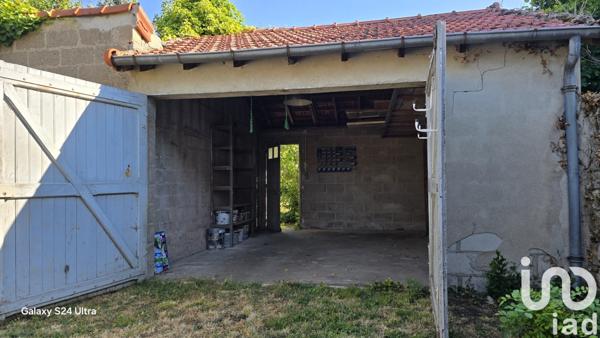 Maison à vendre 6 pièces 142 m² Saint-Amand-Montrond