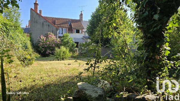 Maison à vendre 6 pièces 142 m² Saint-Amand-Montrond