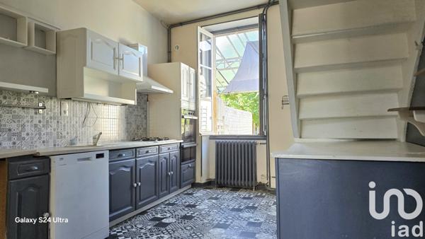 Maison à vendre 6 pièces 142 m² Saint-Amand-Montrond