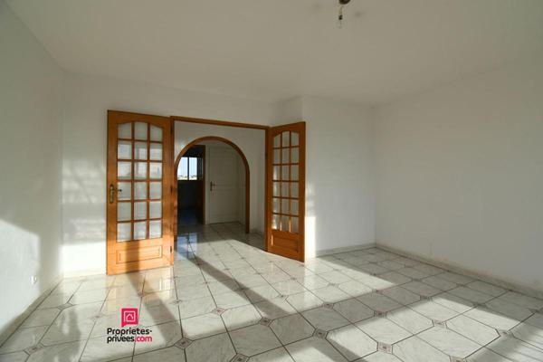 Sainte-Foy-lès-Lyon - T3 traversant, lumineux, avec balcon