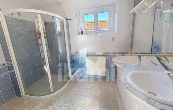 Superbe Longère aux portes de la Sologne sur la Commune de Chabris