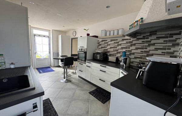 Superbe Longère aux portes de la Sologne sur la Commune de Chabris