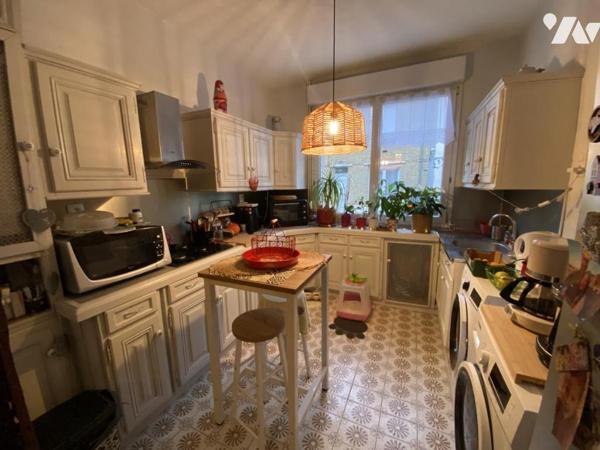 PARTICULIER REMOIS AVEC JARDIN / CHARME ET TRANQUILITE