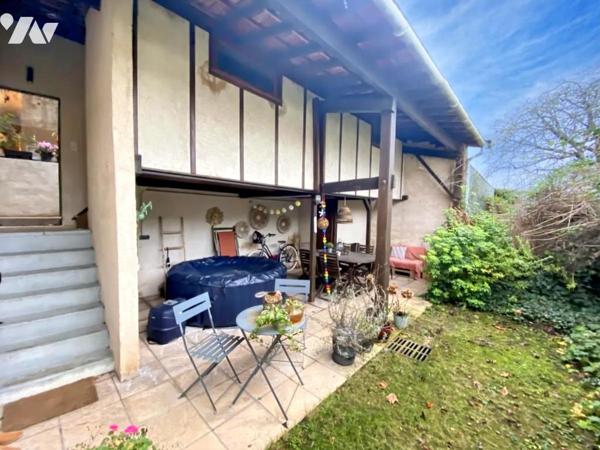 PARTICULIER REMOIS AVEC JARDIN / CHARME ET TRANQUILITE