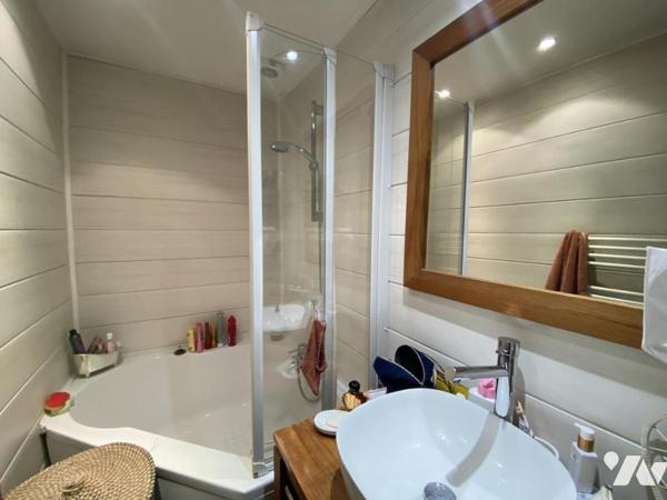 PARTICULIER REMOIS AVEC JARDIN / CHARME ET TRANQUILITE