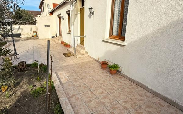 Maison à vendre    4 pièces •  Aubervilliers