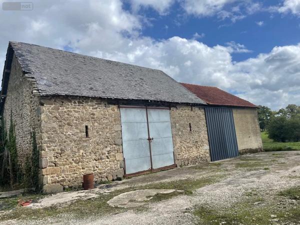 Propriete à vendre à Moulay en Mayenne (53100), ref : 046/823