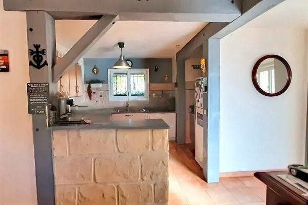 A vendre Propriété de 9,8 ha avec Maison et dépendances