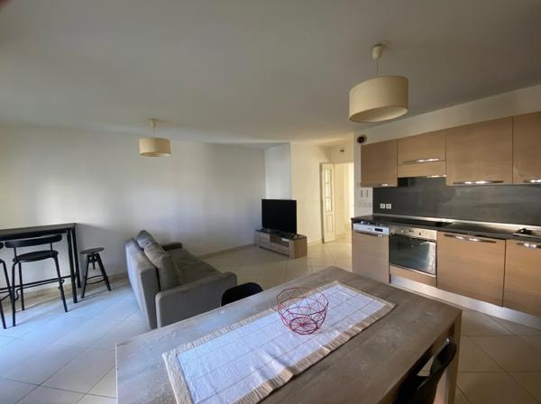 NICE - Appartement 3 pièces avec superbe terrasse de 37m2