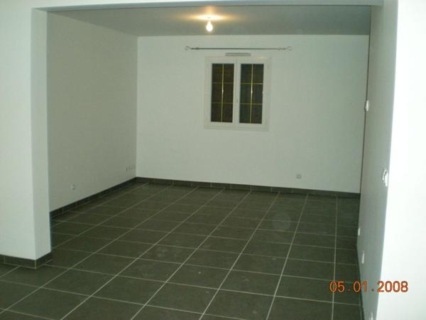 Maison familiale de 95 m² avec jardin clos et garage ? Bonneval