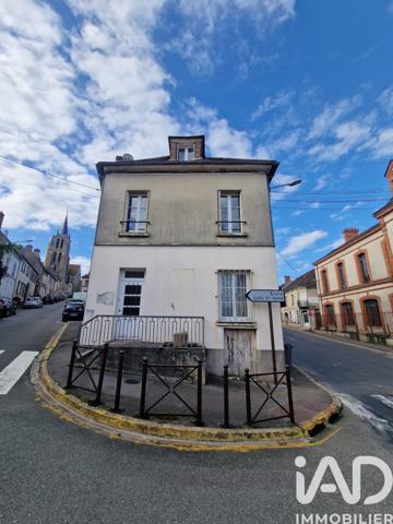 Immeuble à vendre 198 m² Lorrez-le-Bocage-Préaux