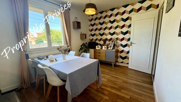 Maison Saint Gervais La Foret 6 pièce(s) 89 m2