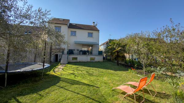 Maison familiale lumineuse proche gare