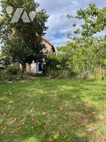 Maison de village YGRANDE 03160