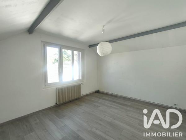 Maison à vendre 10 pièces 200 m² Prunay-sur-Essonne