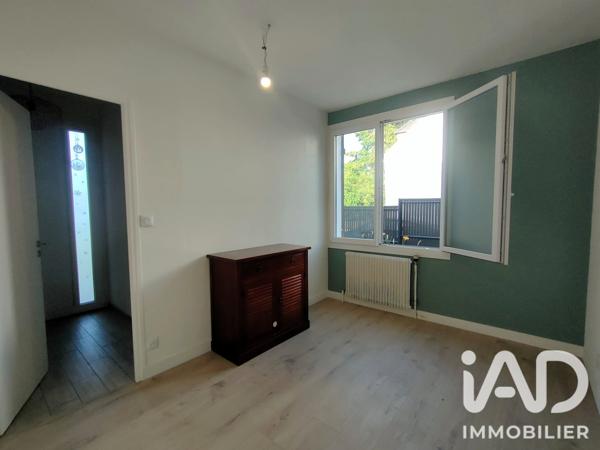 Maison à vendre 10 pièces 200 m² Prunay-sur-Essonne