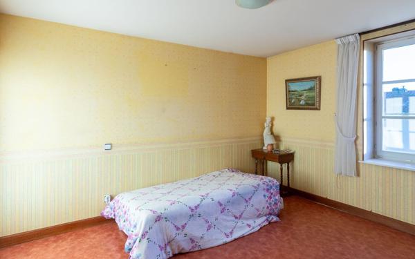 Maison à vendre    5 pièces • 158 m2 Mâcon