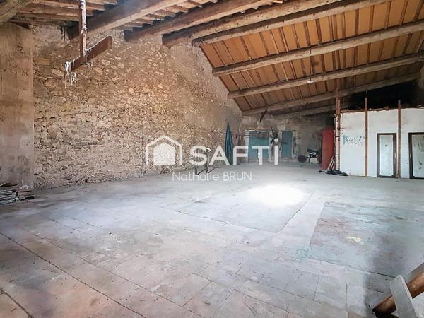 Vigneronne 240 m² sur 297m² de terrain Grand garage
