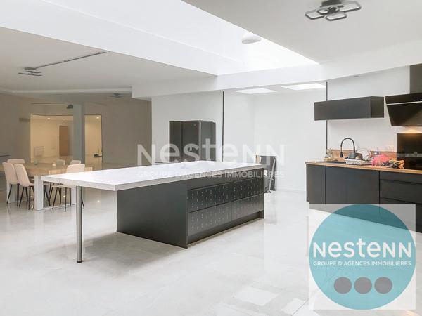 Loft d'exception Rue Albert 1er ? Volumes, luminosité et prestations haut de gamme !