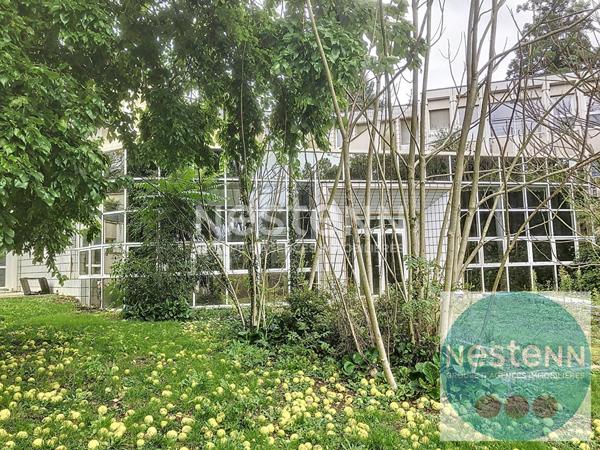 Loft d'exception Rue Albert 1er ? Volumes, luminosité et prestations haut de gamme !