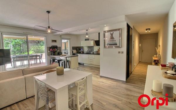 Appartement à vendre    3 pièces • 71 m2 Marseille 11