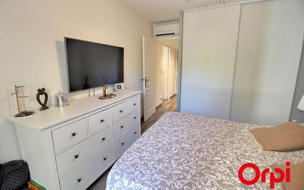 Appartement à vendre    3 pièces • 71 m2 Marseille 11